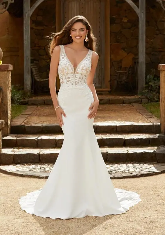 Sophia Tolli – Maren